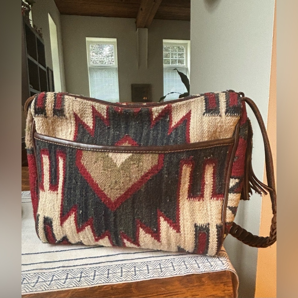 Kilim wool and leather crossbody shoulder bag, western Aztec vintage, pristine - Picture 2 of 6